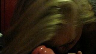 Cheating Wife Loves to Deepthroat - porn video