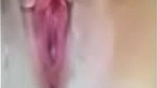 havin a lil fun with my pussy - porn video