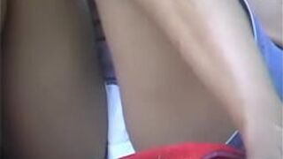 upskirt milf in the park - porn video