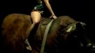 moving the ass By - porn video